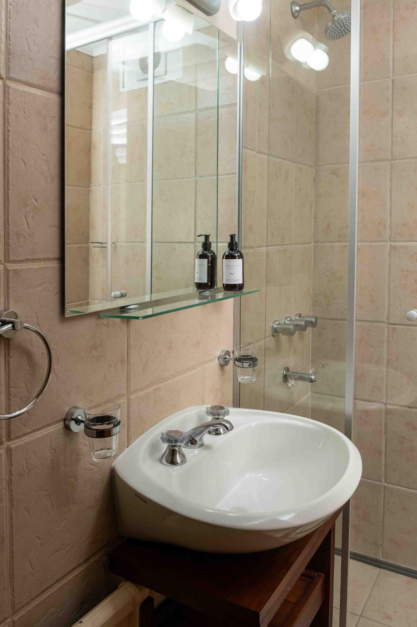 Le Charme Hotel 3*